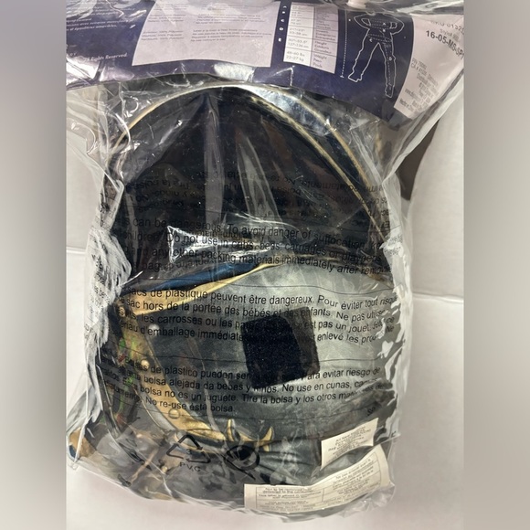 Warcraft Lothar Child's Halloween Costume Size M 7 8 New (open Bag) - Picture 3 of 3